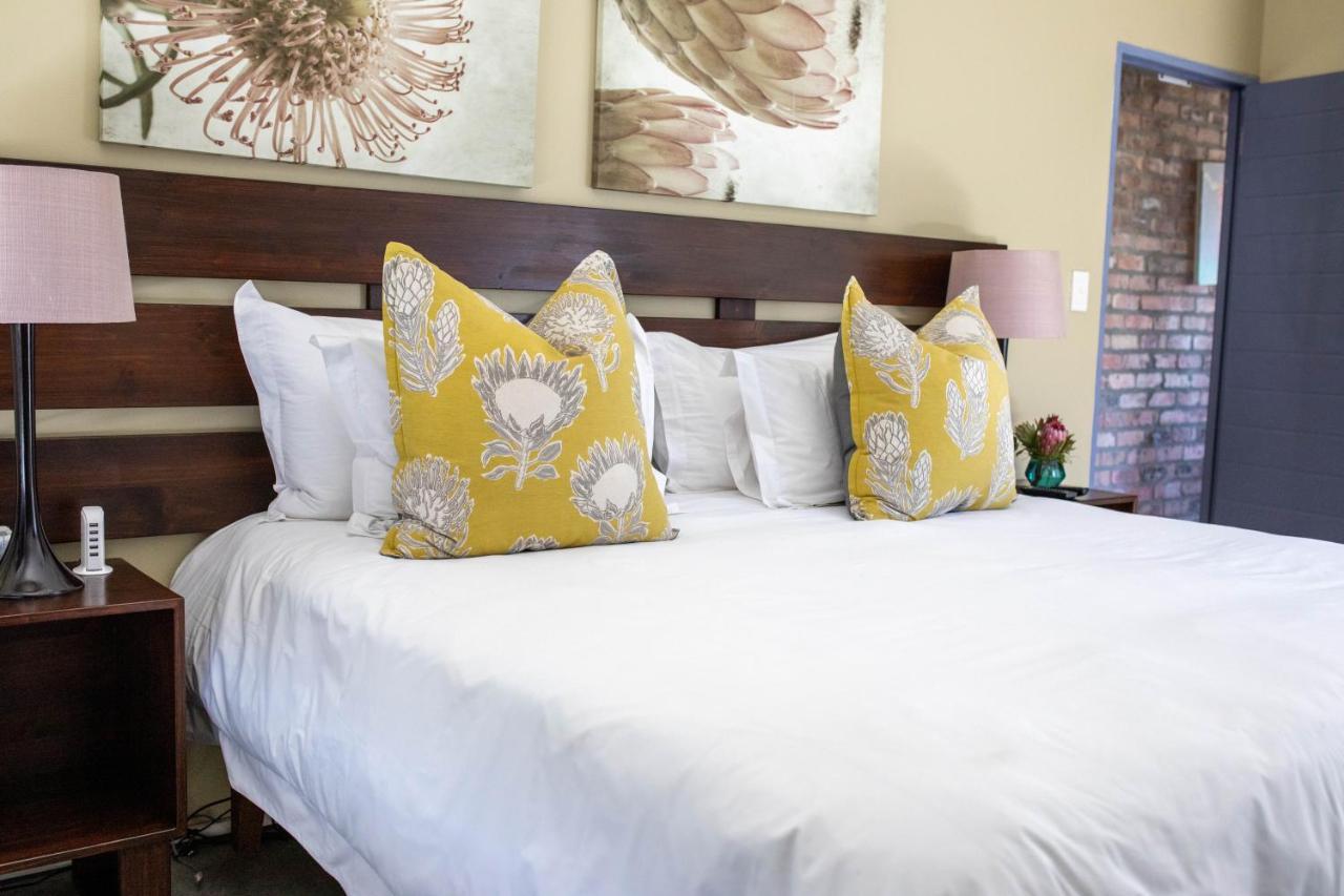 Stay At Friends Bettyʼs Bay Esterno foto