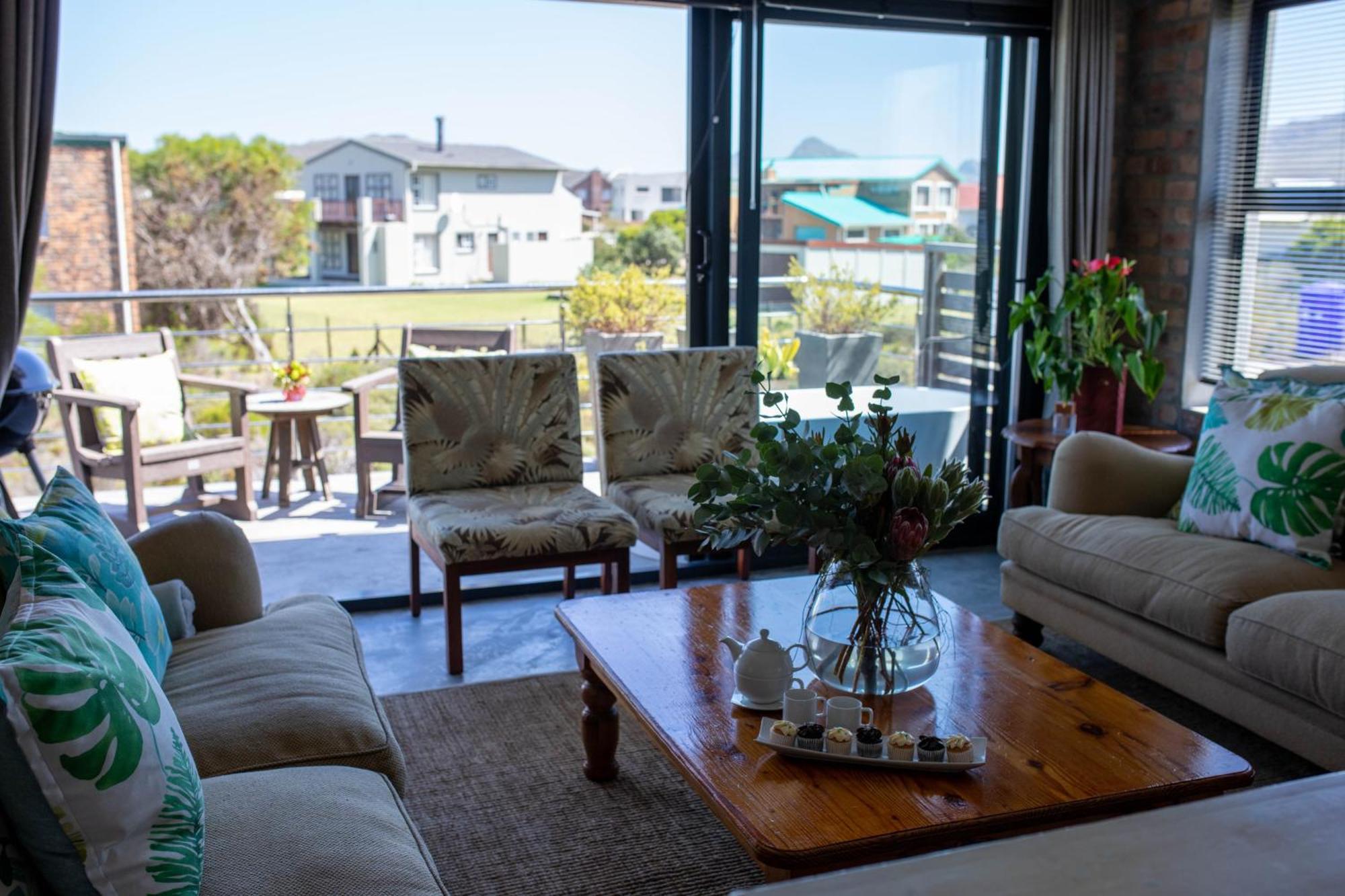 Stay At Friends Bettyʼs Bay Camera foto